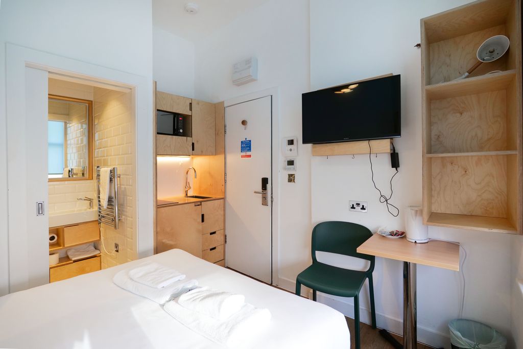 Property photo 2 of 4 Gallery