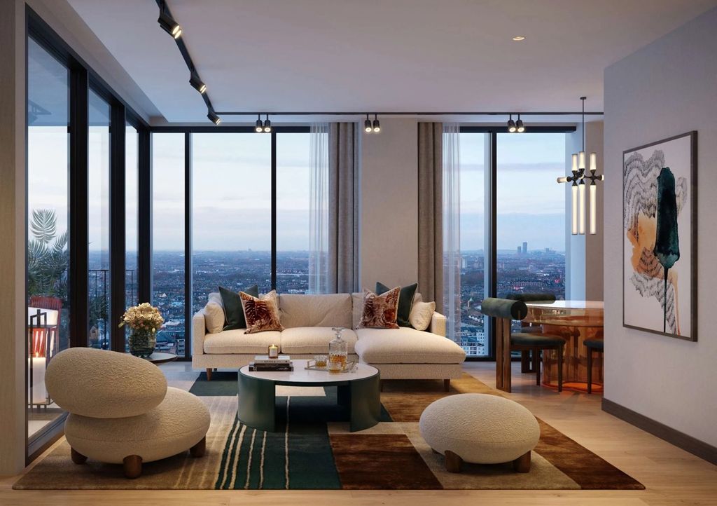 Property photo 2 of 21