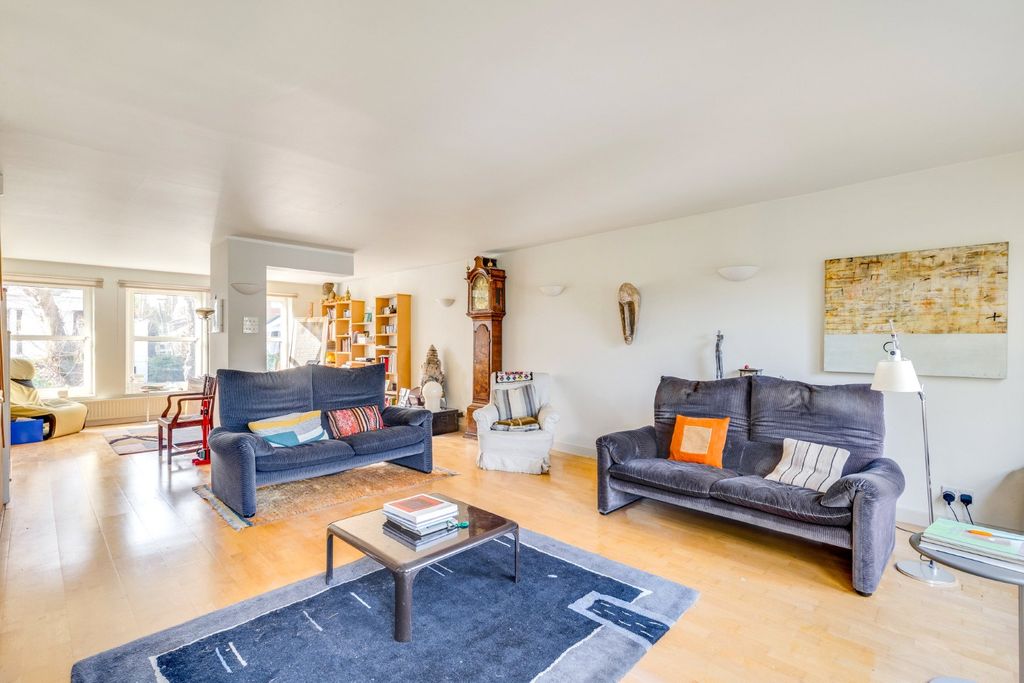 Property photo 2 of 9 Picture No. 06