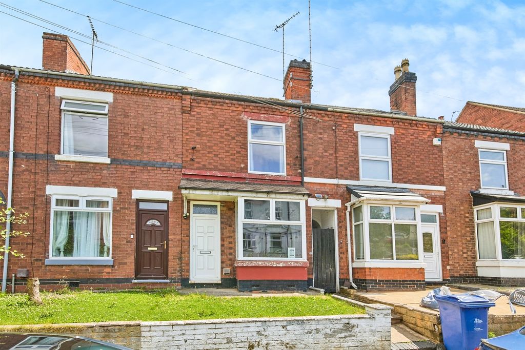 Property photo 1 of 17