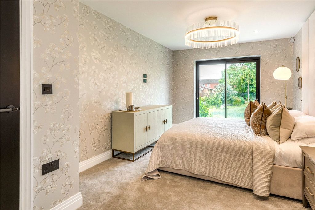 Additional image 12 of 5 bed detached house for saleSpring Court Road, Enfield EN2