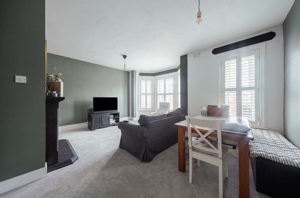 Property photo 2 of 14 1429484-24-69B958...