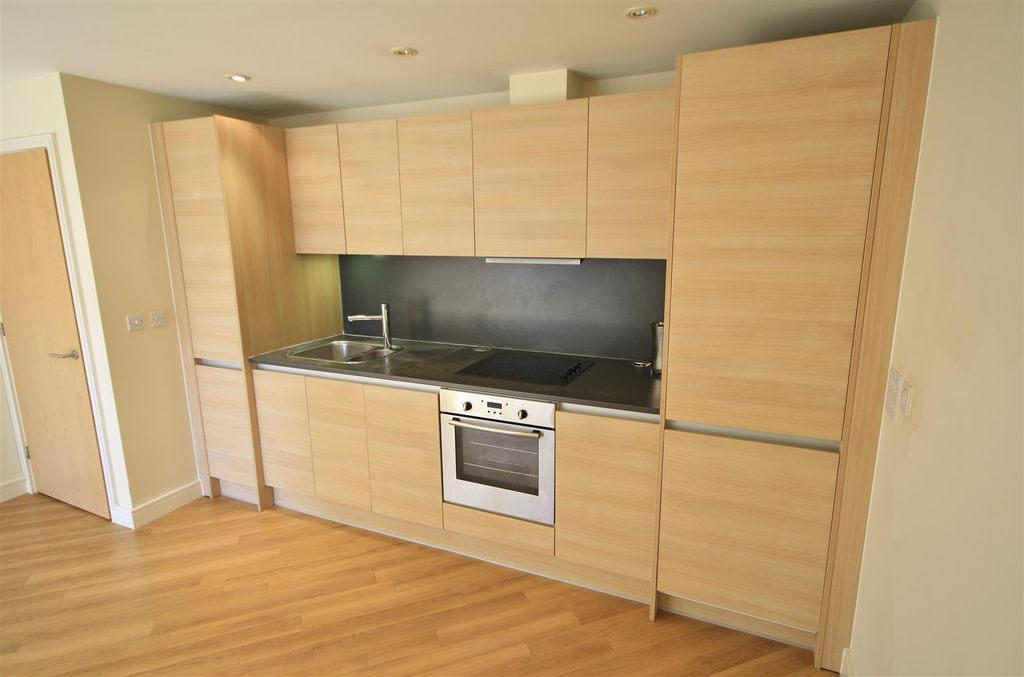 Property photo 3 of 8 Img_4352.Jpg