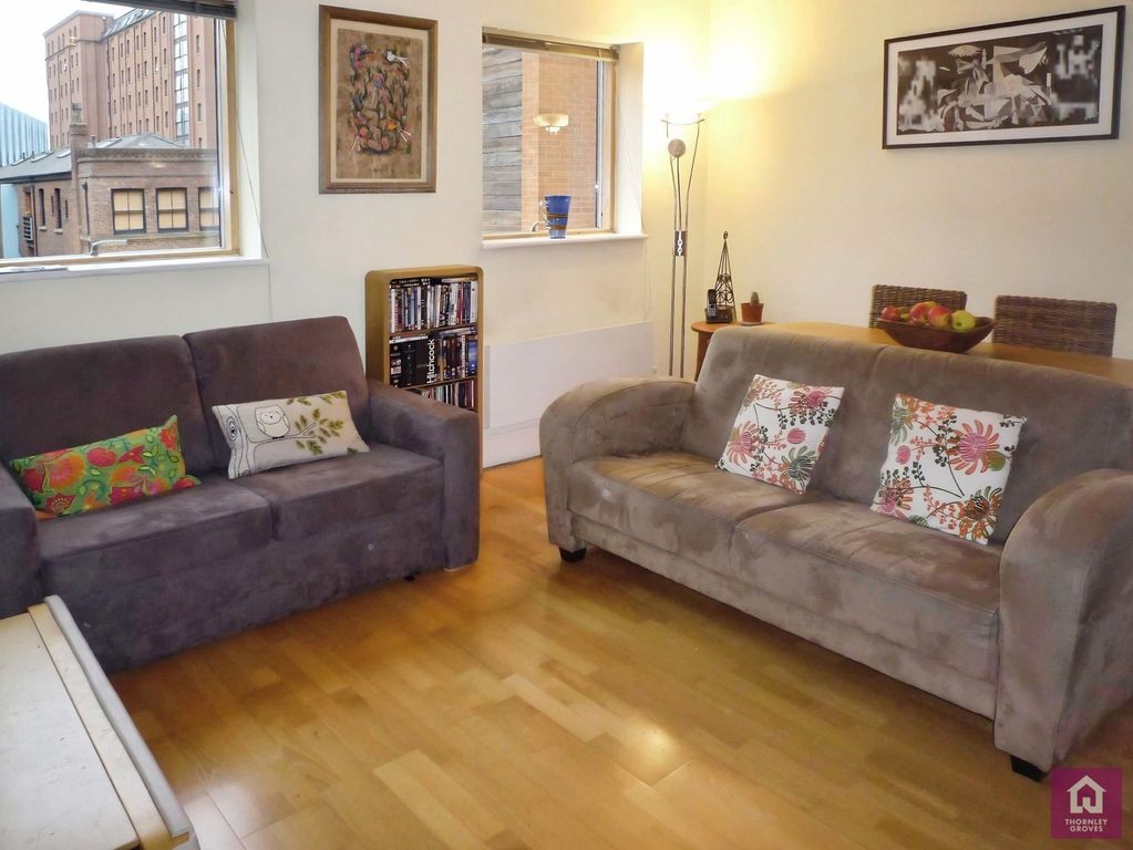 Property photo 2 of 10 Pbox-Img.Jpg