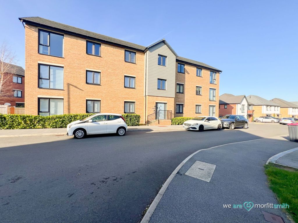 Property photo 1 of 13