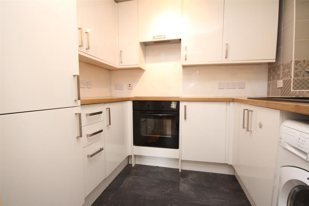 Property photo 2 of 6 Img_0741.Jpg