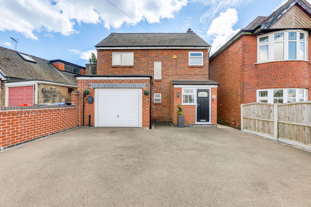 Property photo 1 of 29