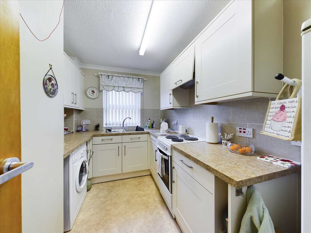Property photo 1 of 7 Main Picture