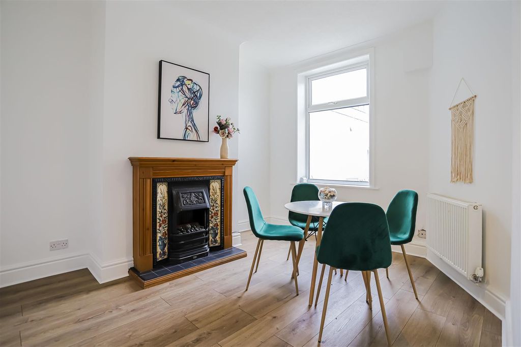 Property photo 2 of 29 2.Jpg