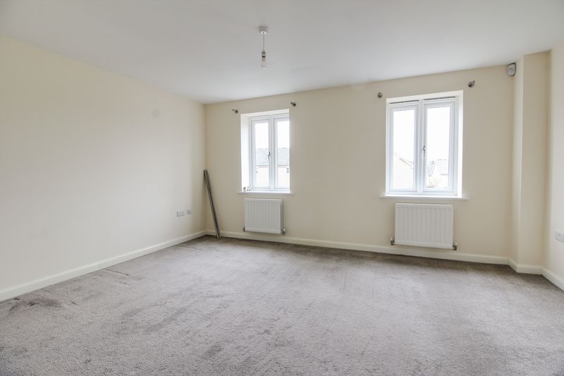 Property photo 2 of 14 Photo 7