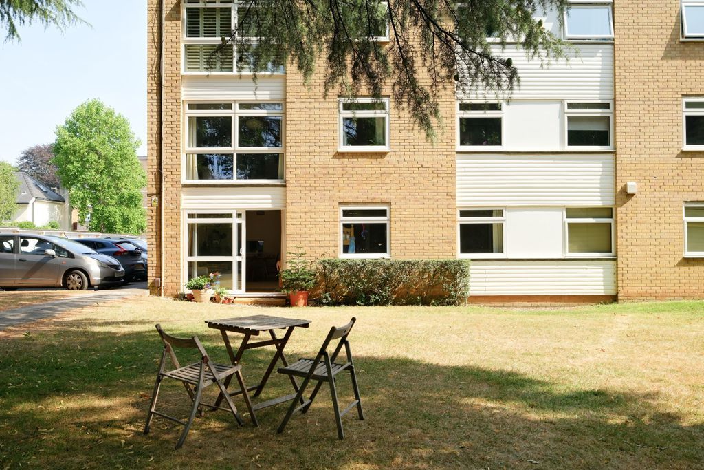 Property photo 2 of 17 External