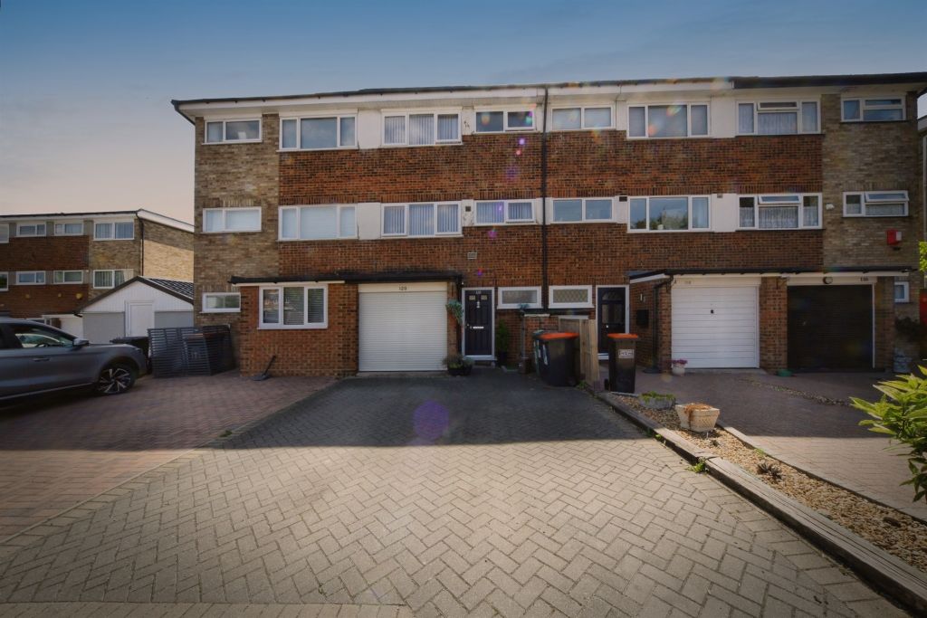 Property photo 1 of 19