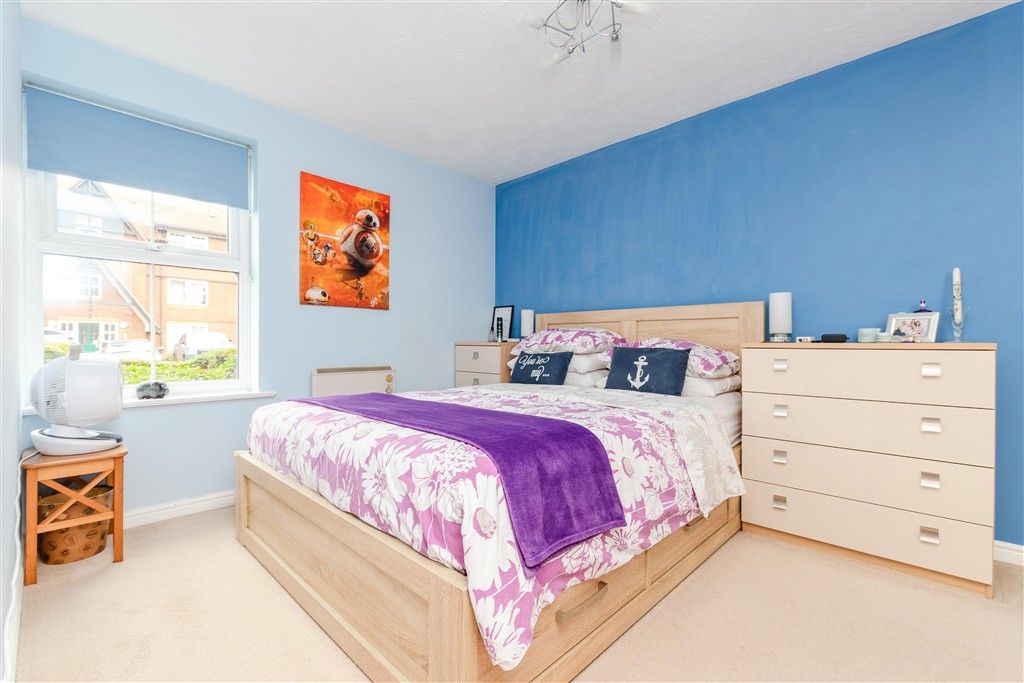 Property photo 3 of 11 Bedroom 1