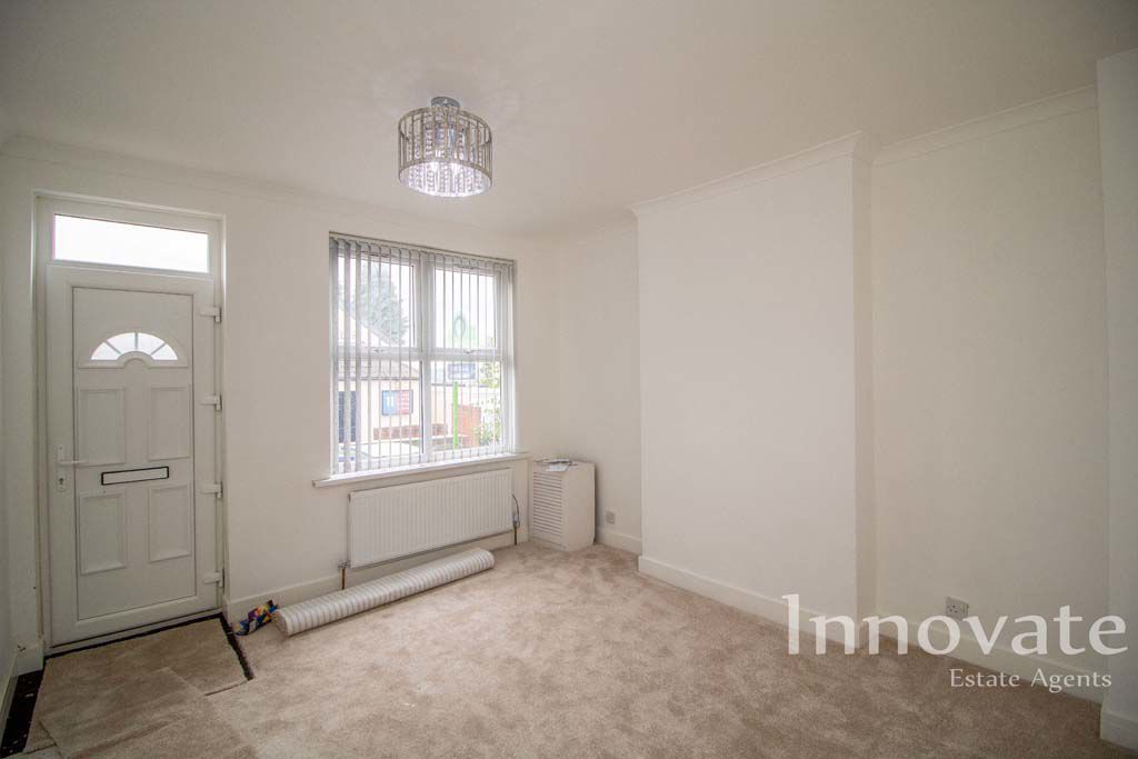 Property photo 3 of 16 Photo 11