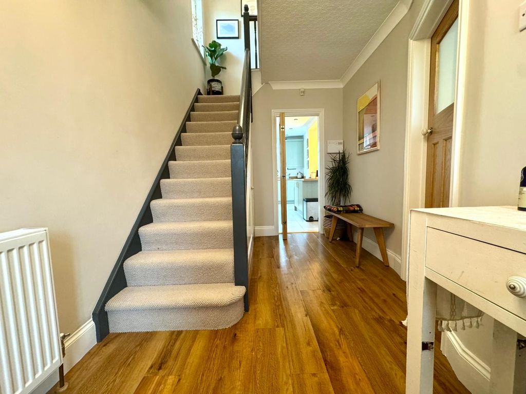 Property photo 3 of 22 Hall