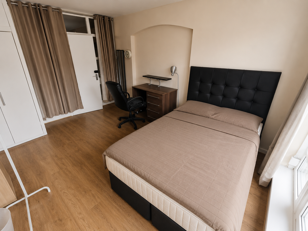 Property photo 2 of 9