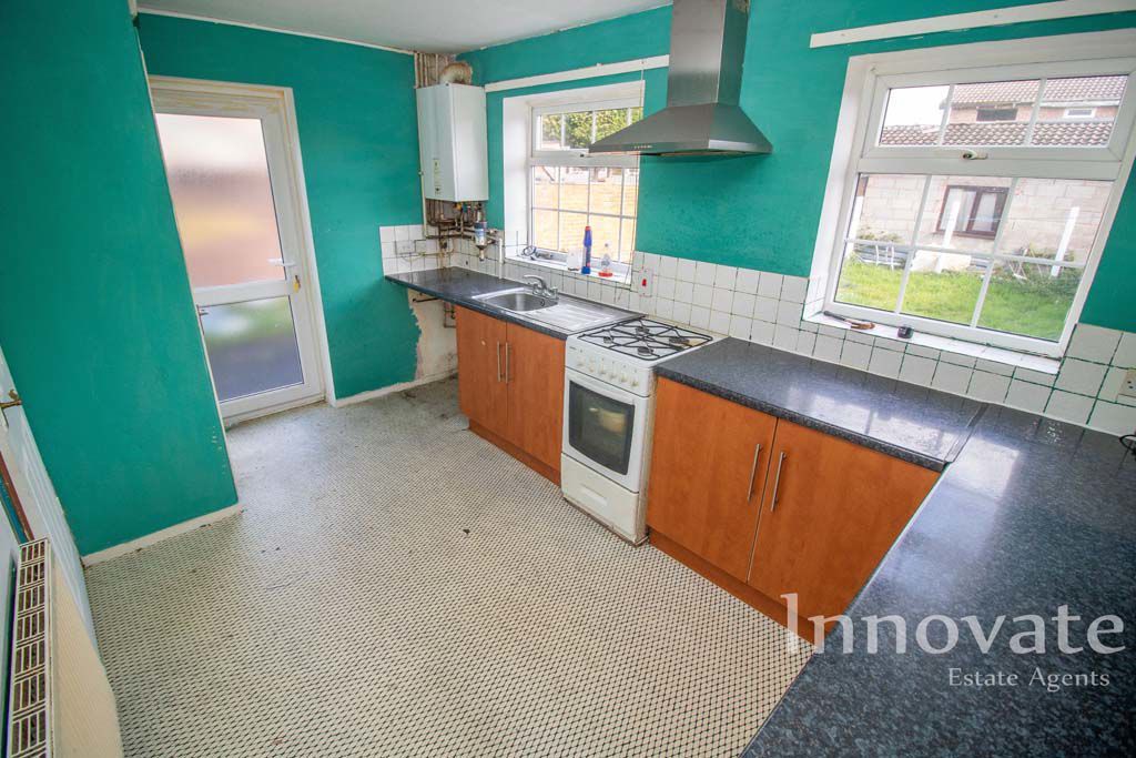 Property photo 3 of 7 Photo 9