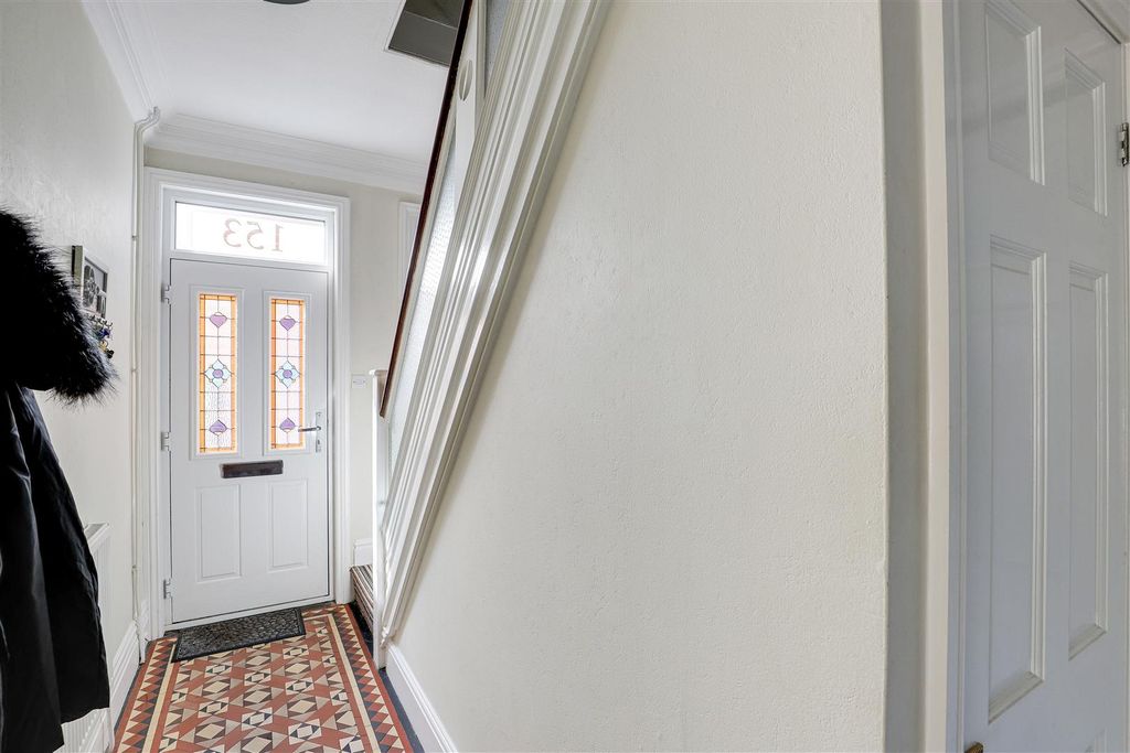 Property photo 3 of 24 5771.Jpg