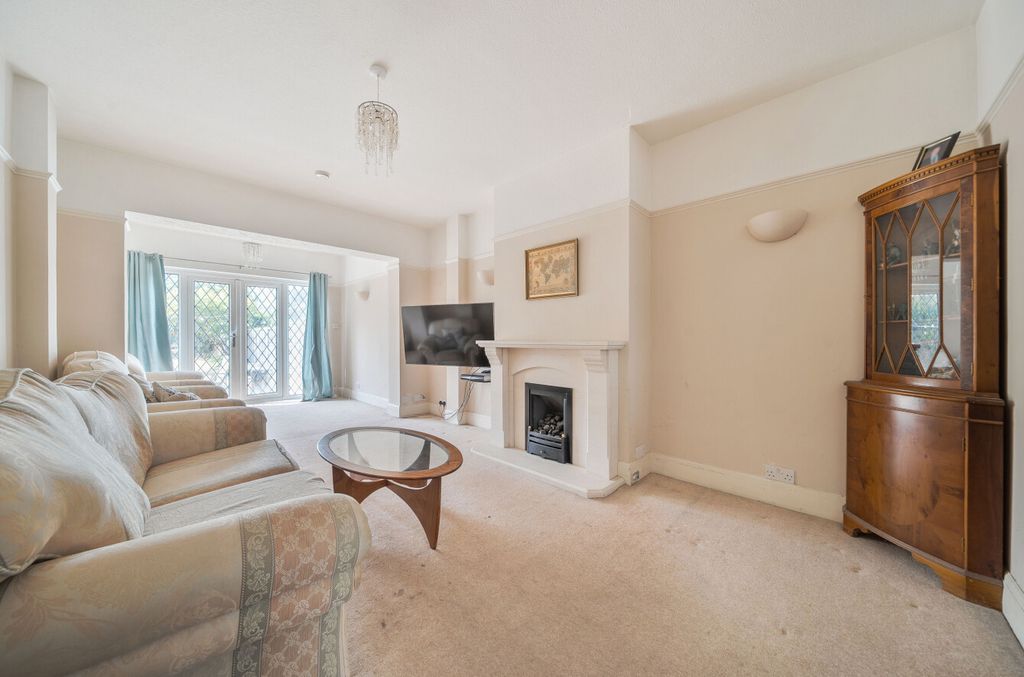Property photo 3 of 14 1496368-4-6A6250d...