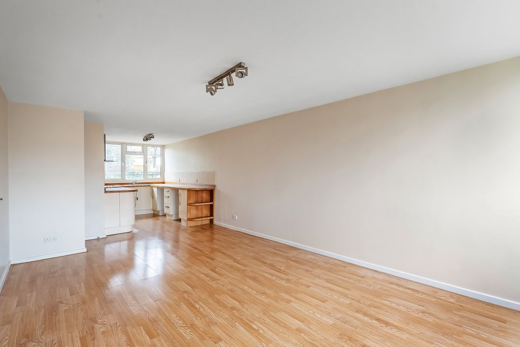 Property photo 2 of 15 40-Barnetts-Shaw-5