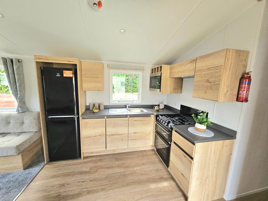 Property photo 3 of 17 Willerby Midhurst 2024 Car0062825 82030427.Jpeg
