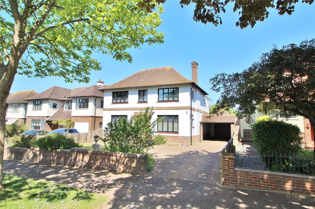 Property photo 1 of 20 Picture No. 35