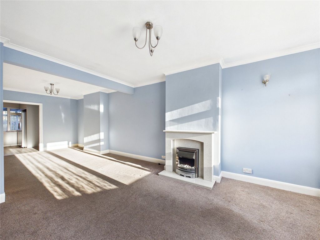 Property photo 2 of 15 Picture No. 06