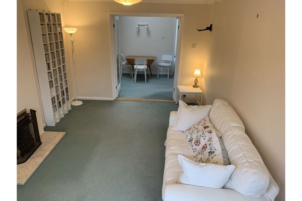 Property photo 3 of 35