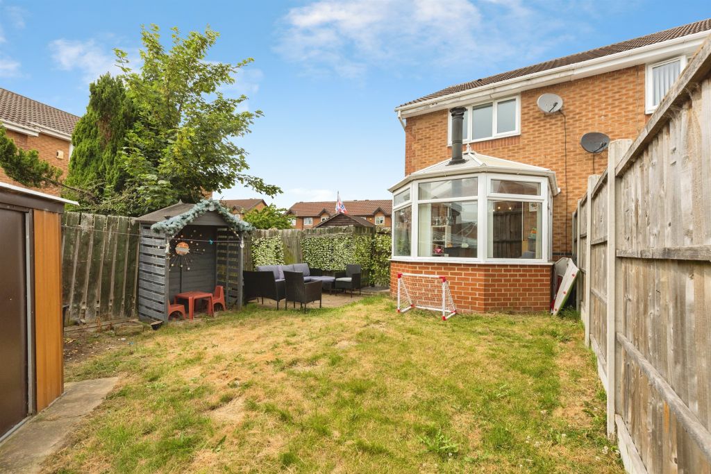 Property photo 2 of 11