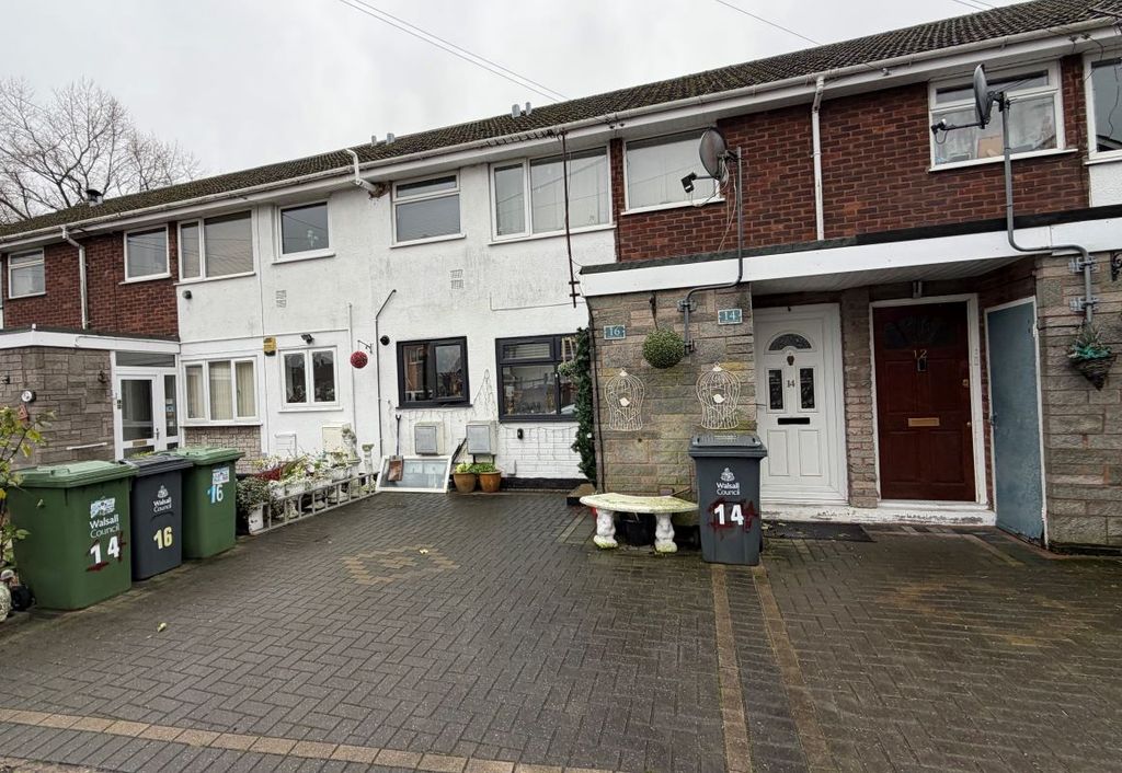 Property photo 1 of 1