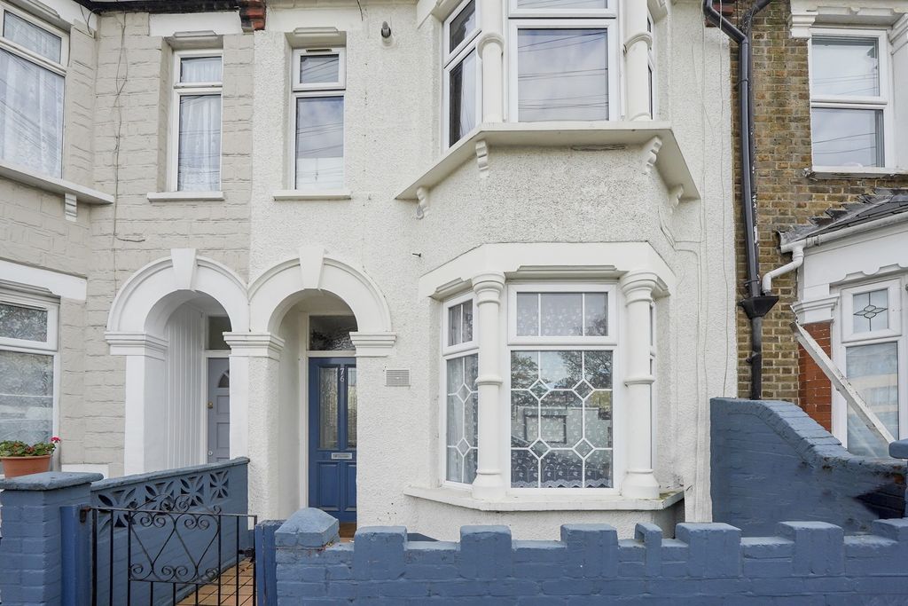 Property photo 2 of 15 Exterior.