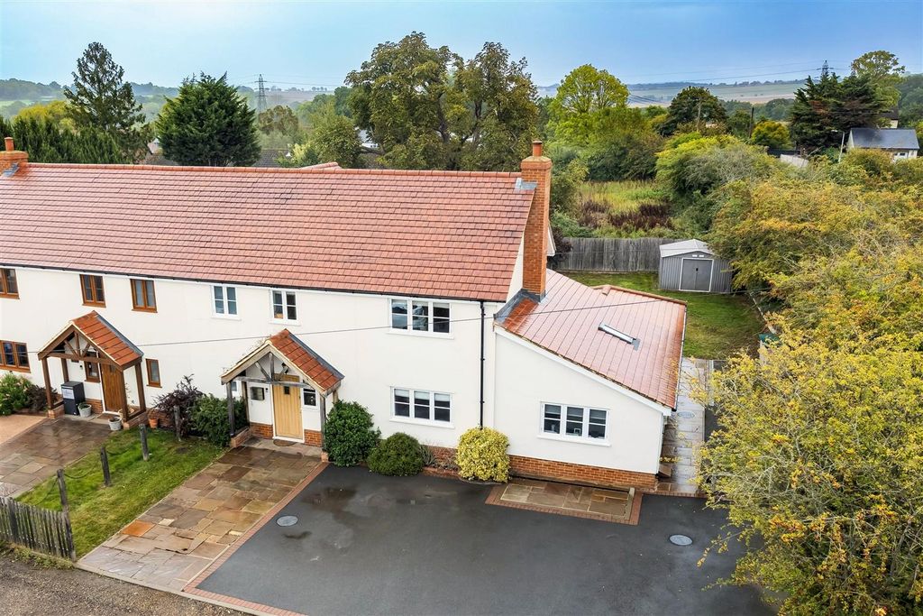 Property photo 1 of 45 1A, Bumbles Green Aerial (3).Jpg