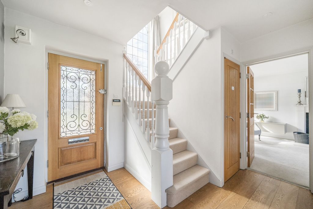 Property photo 2 of 31 Picture 2