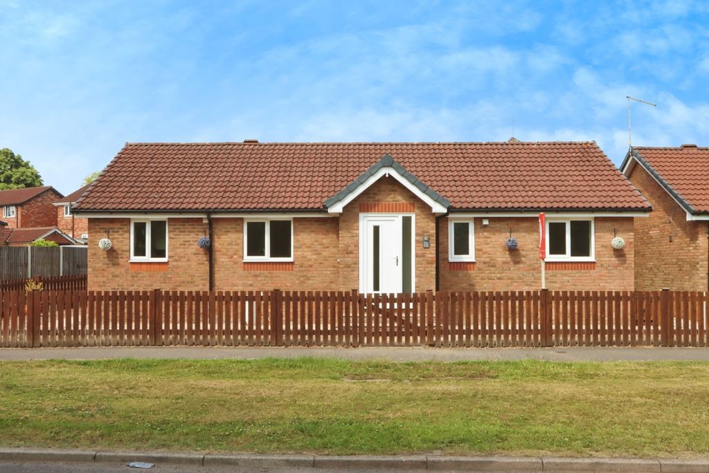 Property photo 1 of 17 Photo