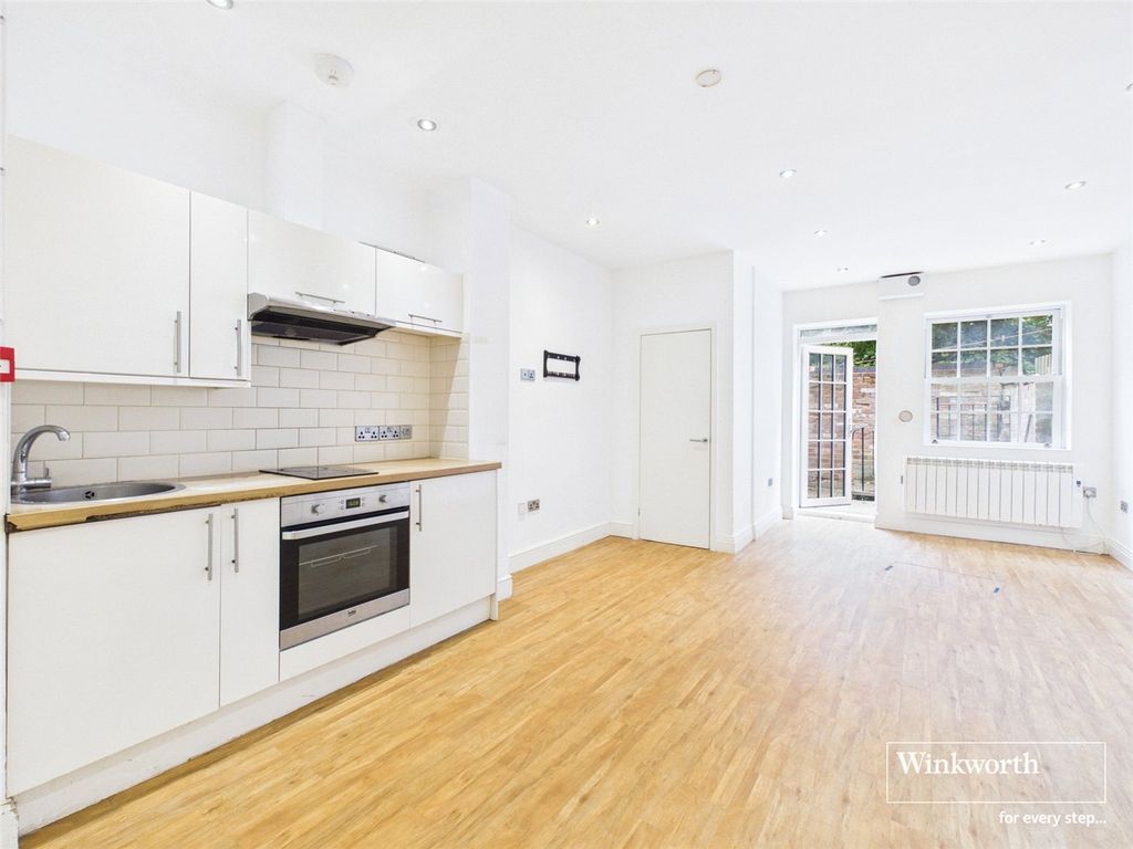 Property photo 2 of 8 Picture No. 04