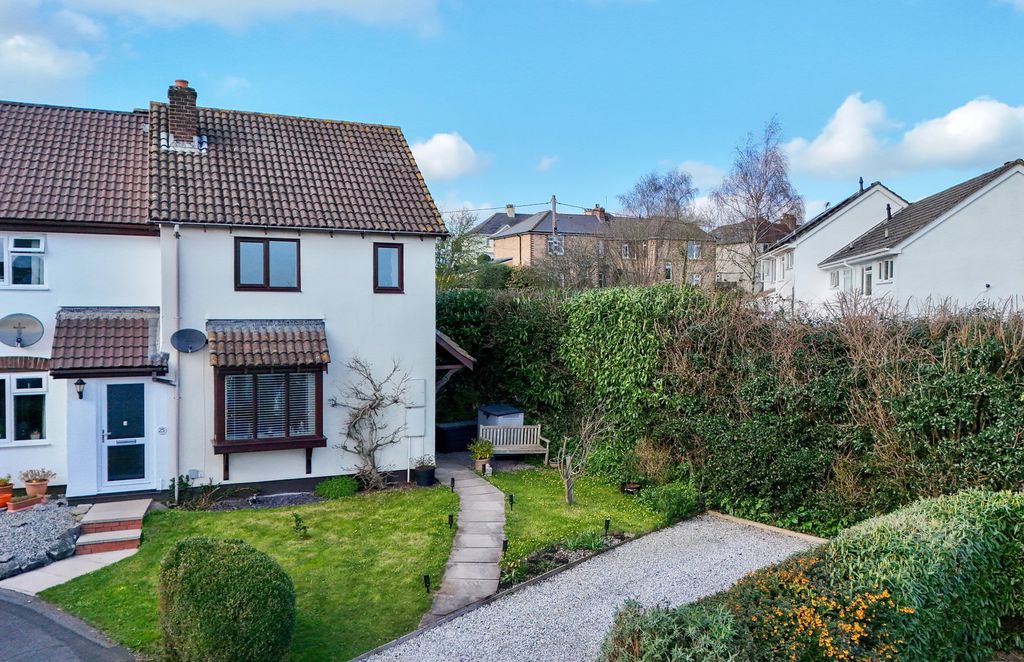 Property photo 1 of 21