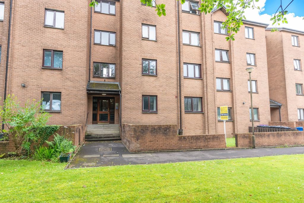 Property photo 1 of 24