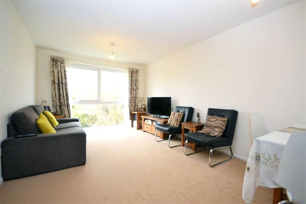 Property photo 3 of 6 Picture 3