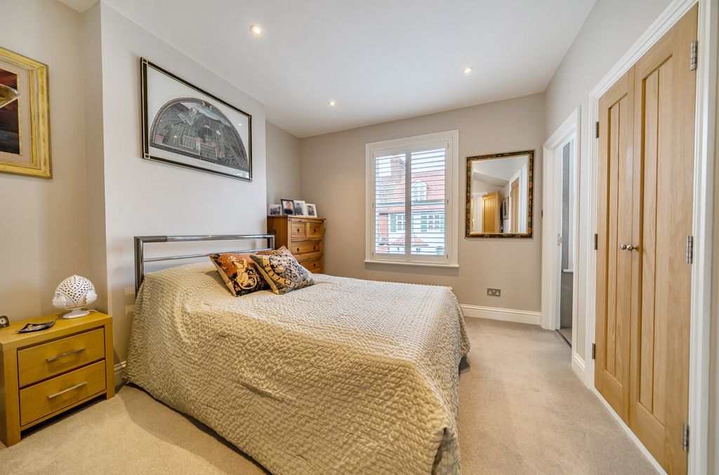 Property photo 1 of 17 1403571-2-69779ce...