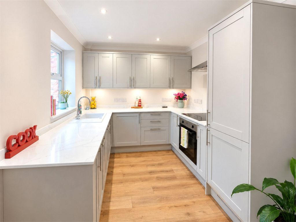 Property photo 2 of 10 Picture No. 08