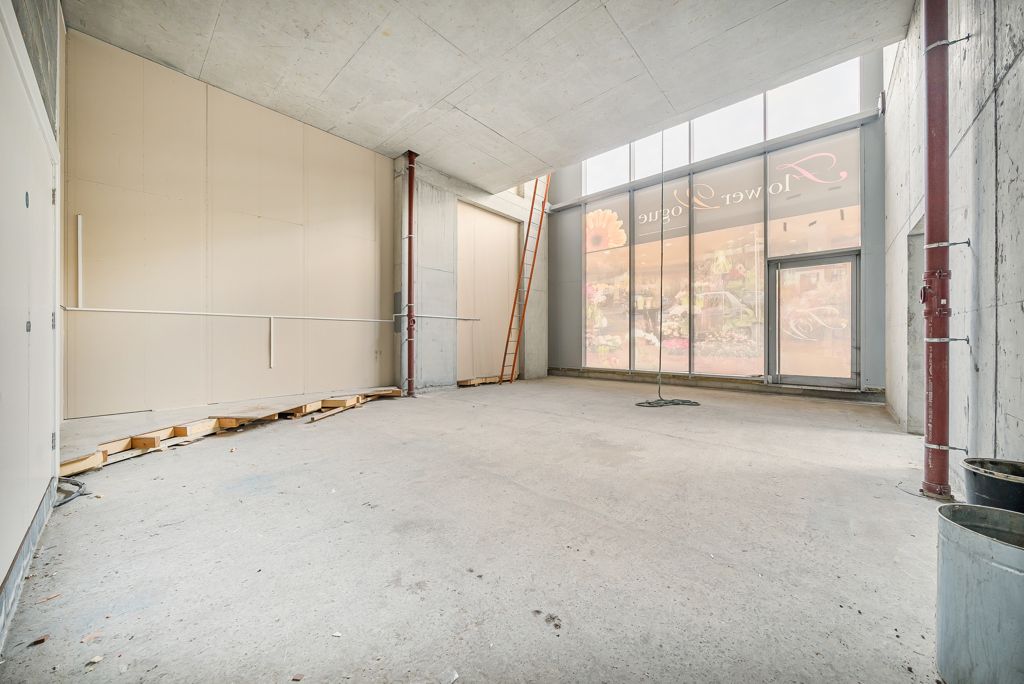 Property photo 3 of 7 Photo 4