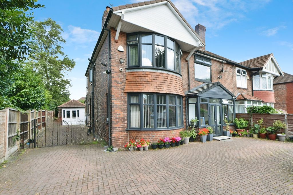 Property photo 1 of 17 Photo