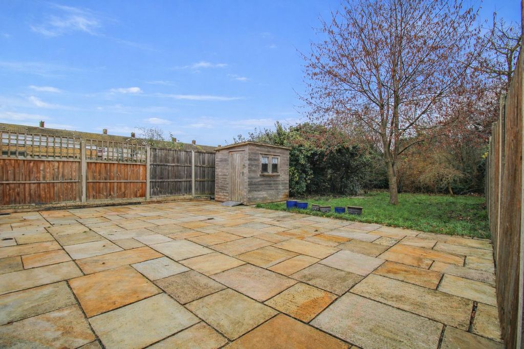 Property photo 3 of 10 Longley Garden.Jpg