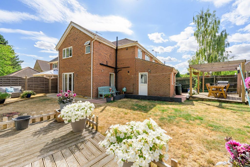 Property photo 1 of 23