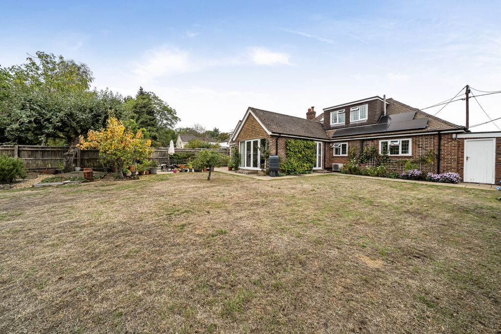 Property photo 2 of 25 Picture No. 41