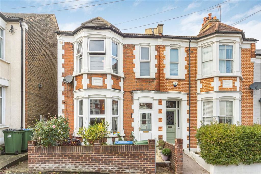 Property photo 1 of 9