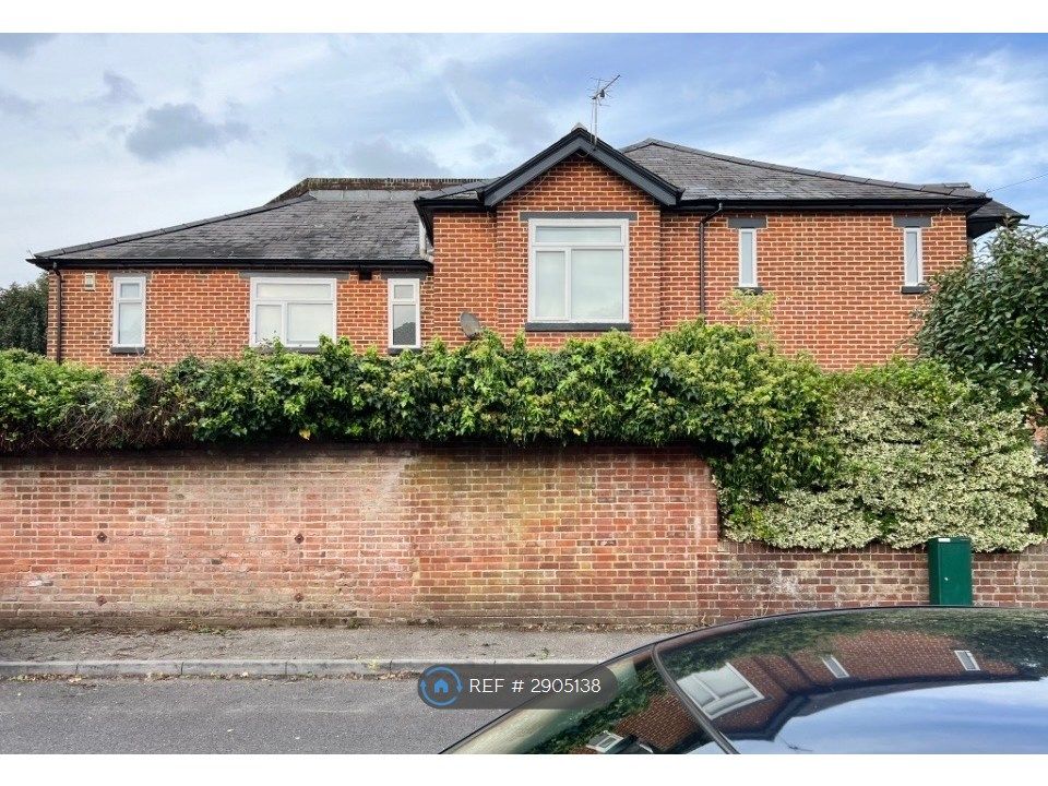 Property photo 2 of 35
