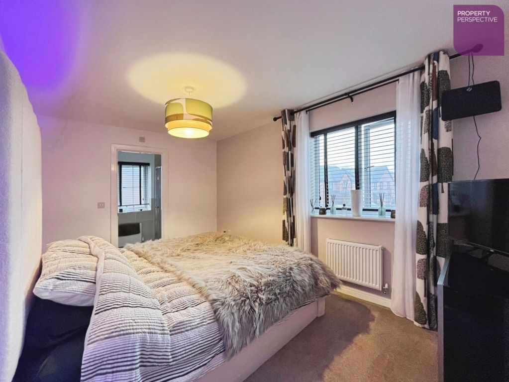 Property photo 1 of 16 Bedroom