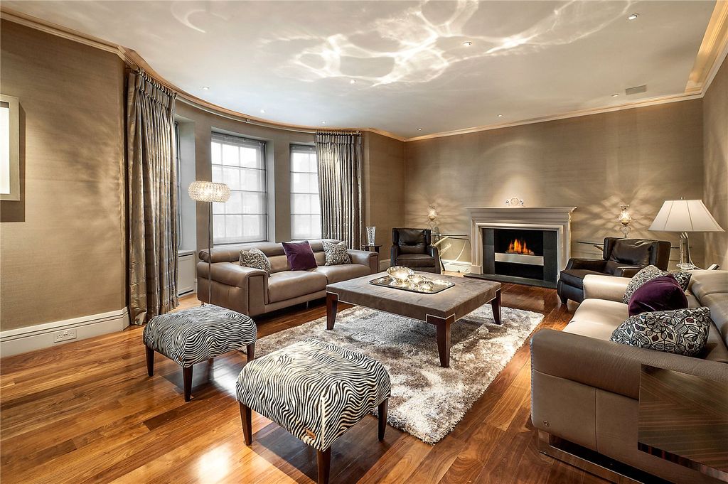 Property photo 1 of 10 Reception Room