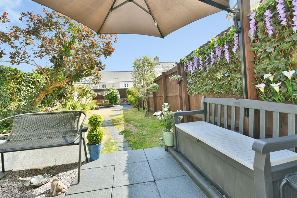 Property photo 3 of 15